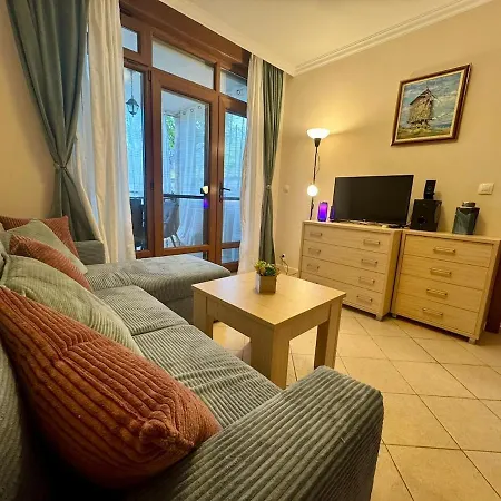At The Seaside Apartamento Sozopol