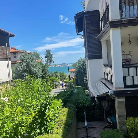 Apartament At The Seaside